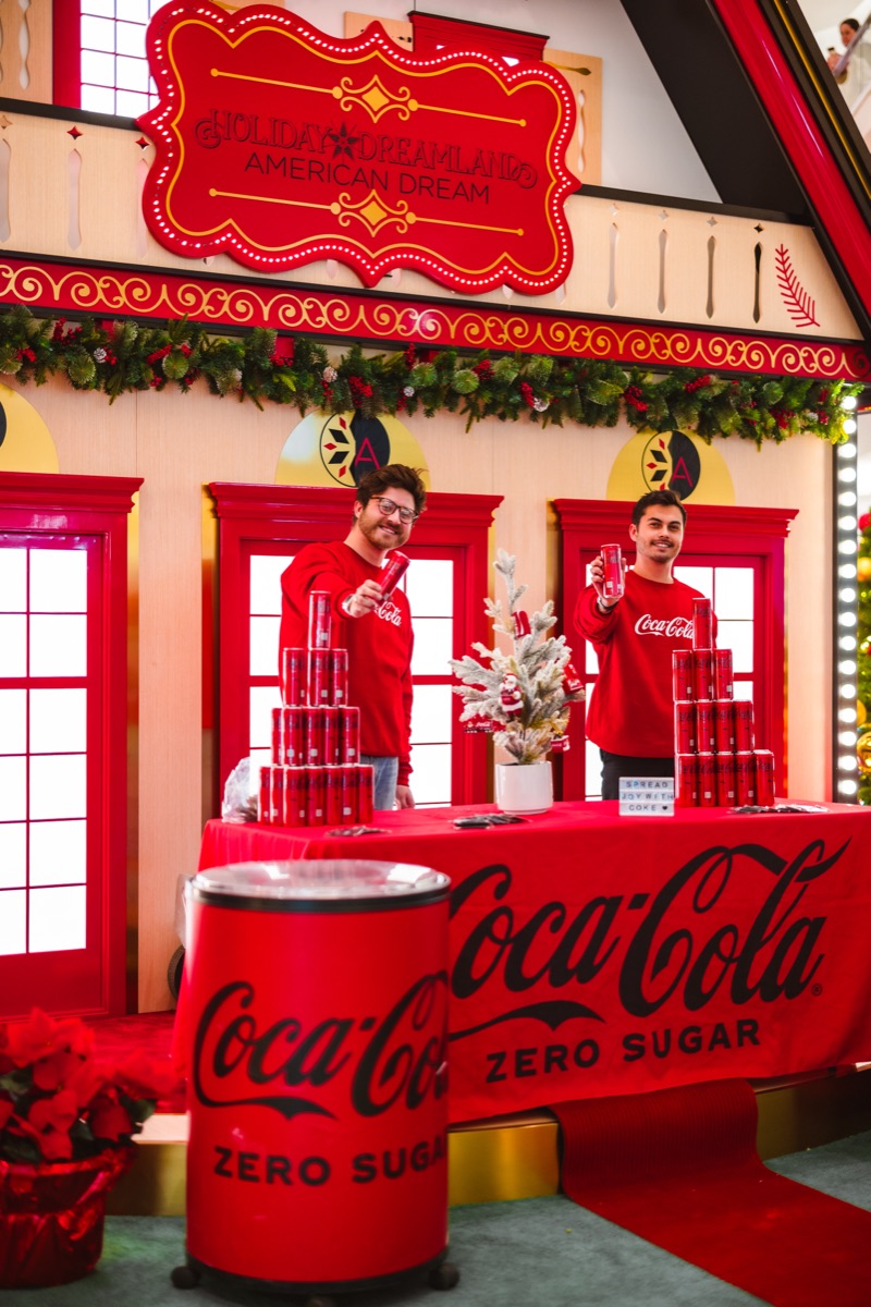 Coca-Cola Santa Campaign